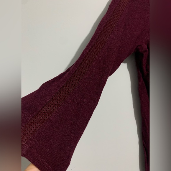 MASSIMO DUTTI BURGUNDY TOP - Picture 4 of 4